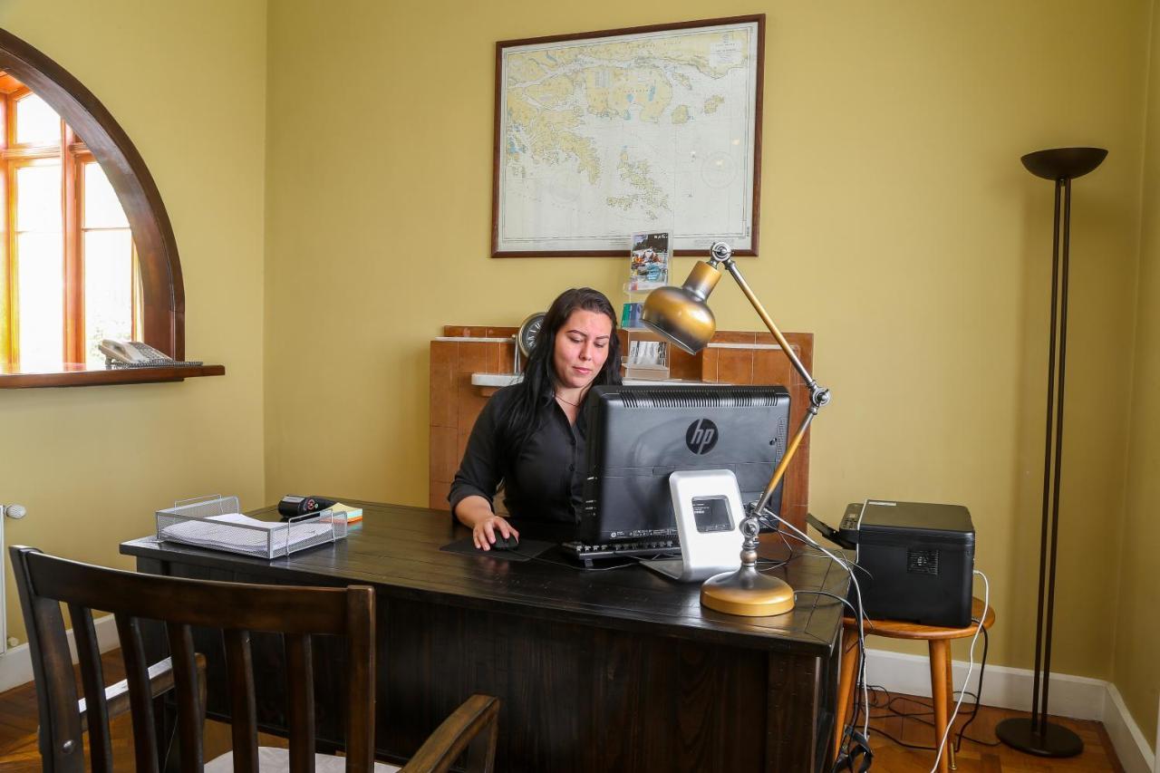 Hotel Lacolet Punta Arenas Exterior photo
